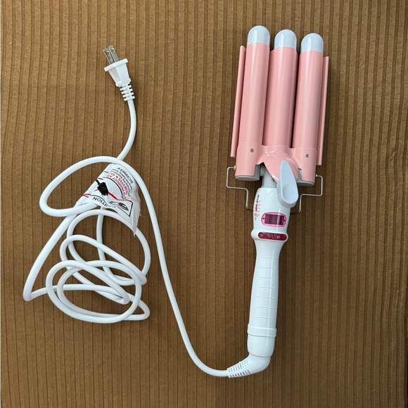 [NEW] INH Triple-Barrel 25mm Hair Waver - Picture 3 of 7